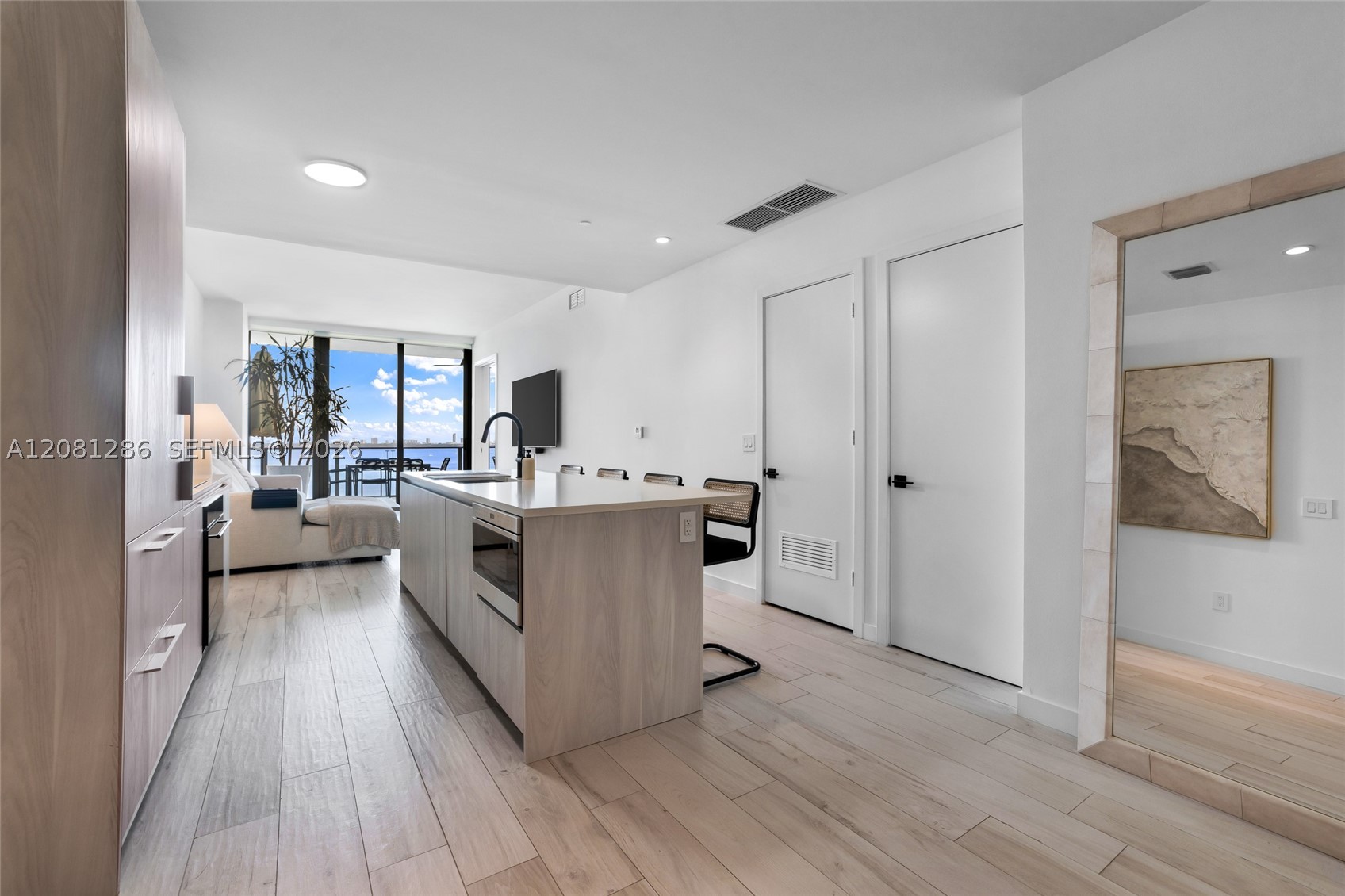 480 NE 31st St #1502, Miami FL 33137