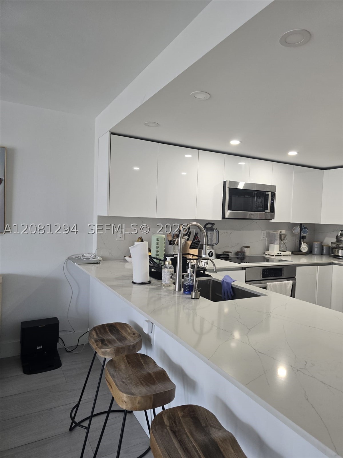 1901 Brickell Ave #B2110, Miami FL 33129