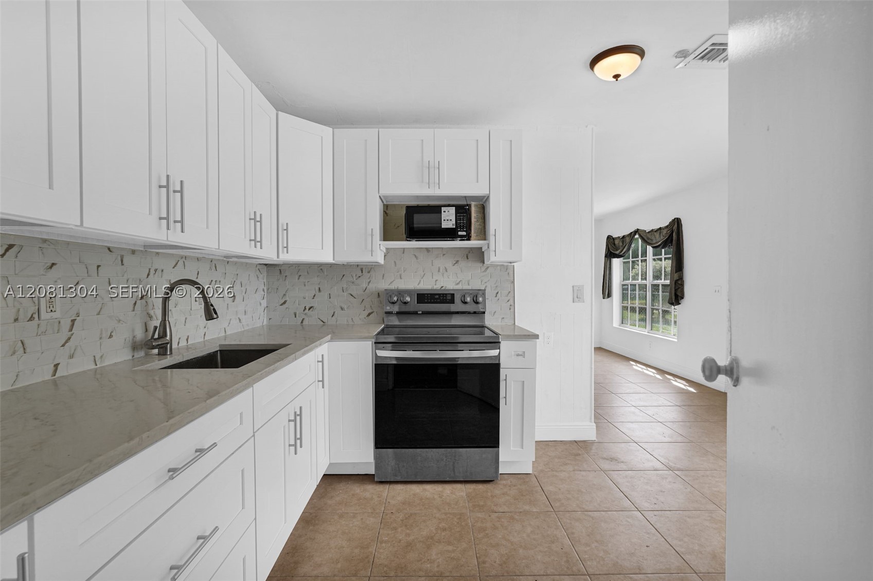 3541 NW 7th Pl #3541, Lauderhill FL 33311
