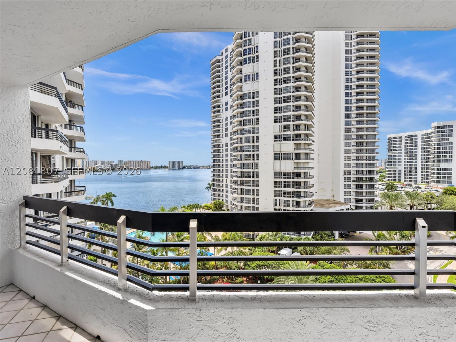 19195 NE 36th Ct #904, Aventura FL 33180