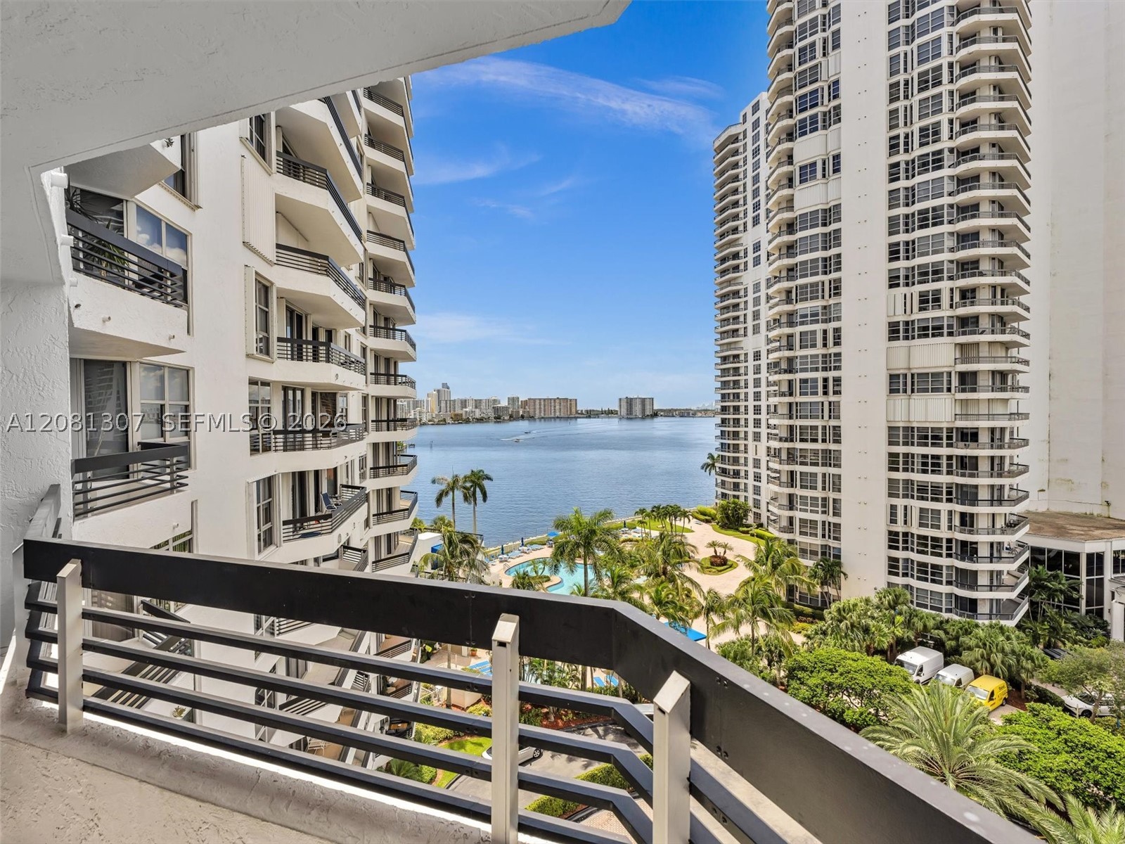19195 NE 36th Ct #904, Aventura FL 33180