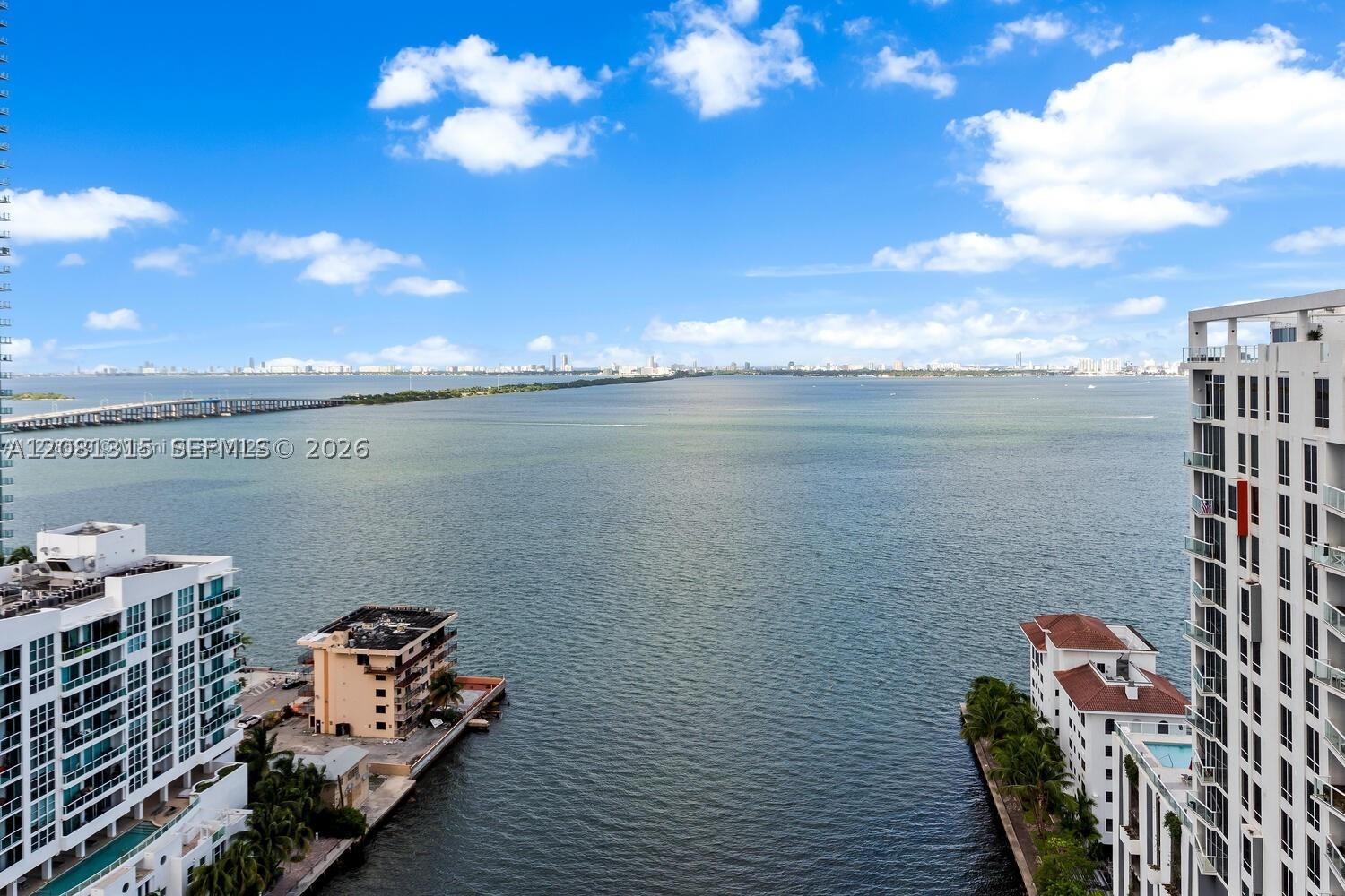 460 NE 28th St #2008, Miami FL 33137