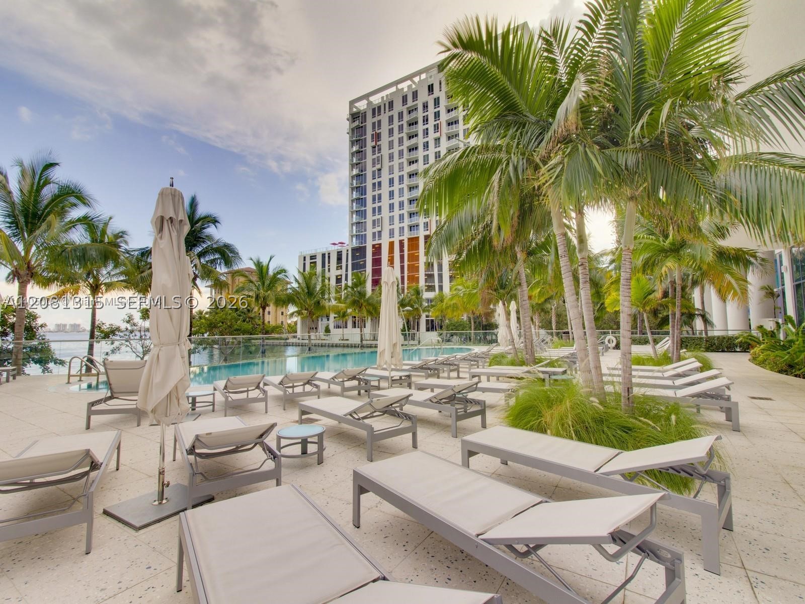 460 NE 28th St #2008, Miami FL 33137
