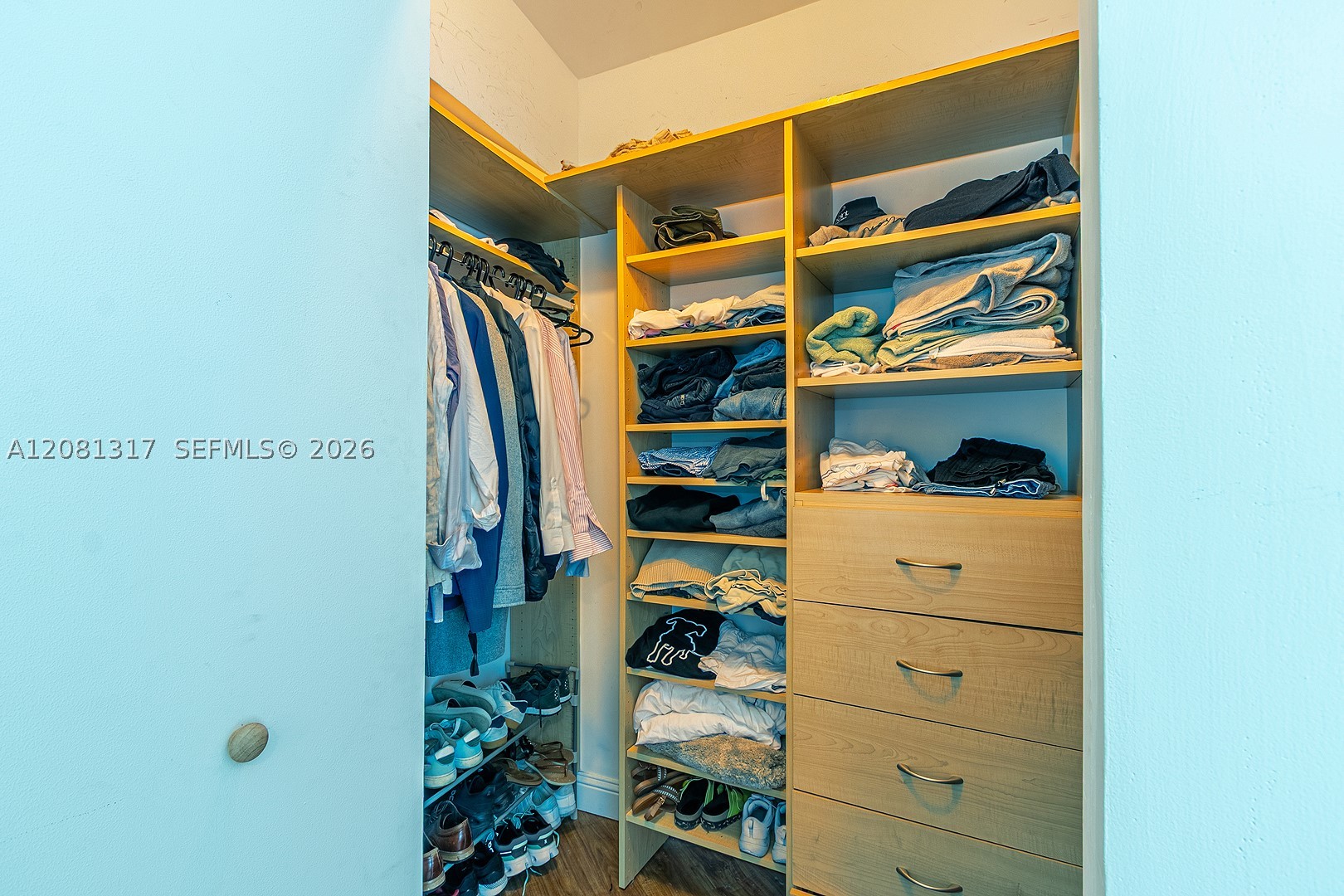 350 S Miami Ave #3914, Miami FL 33130
