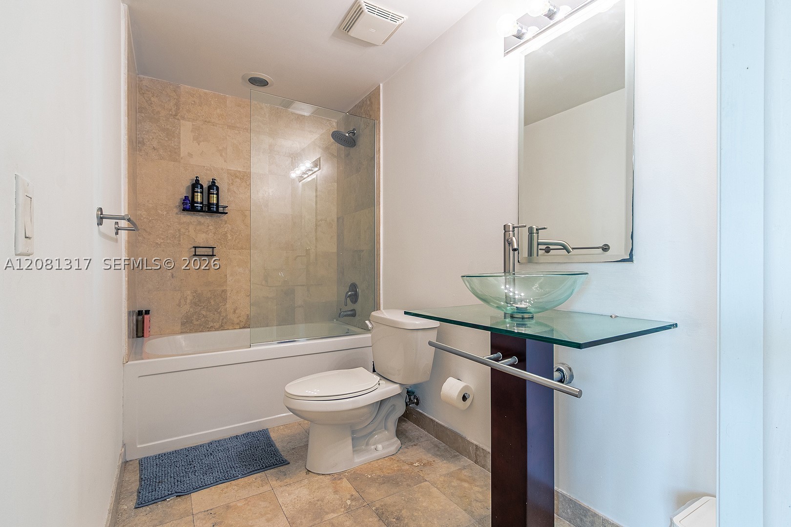 350 S Miami Ave #3914, Miami FL 33130