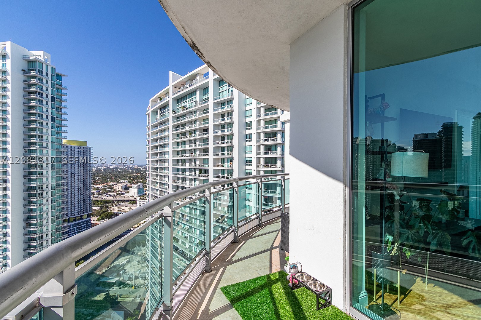 350 S Miami Ave #3914, Miami FL 33130