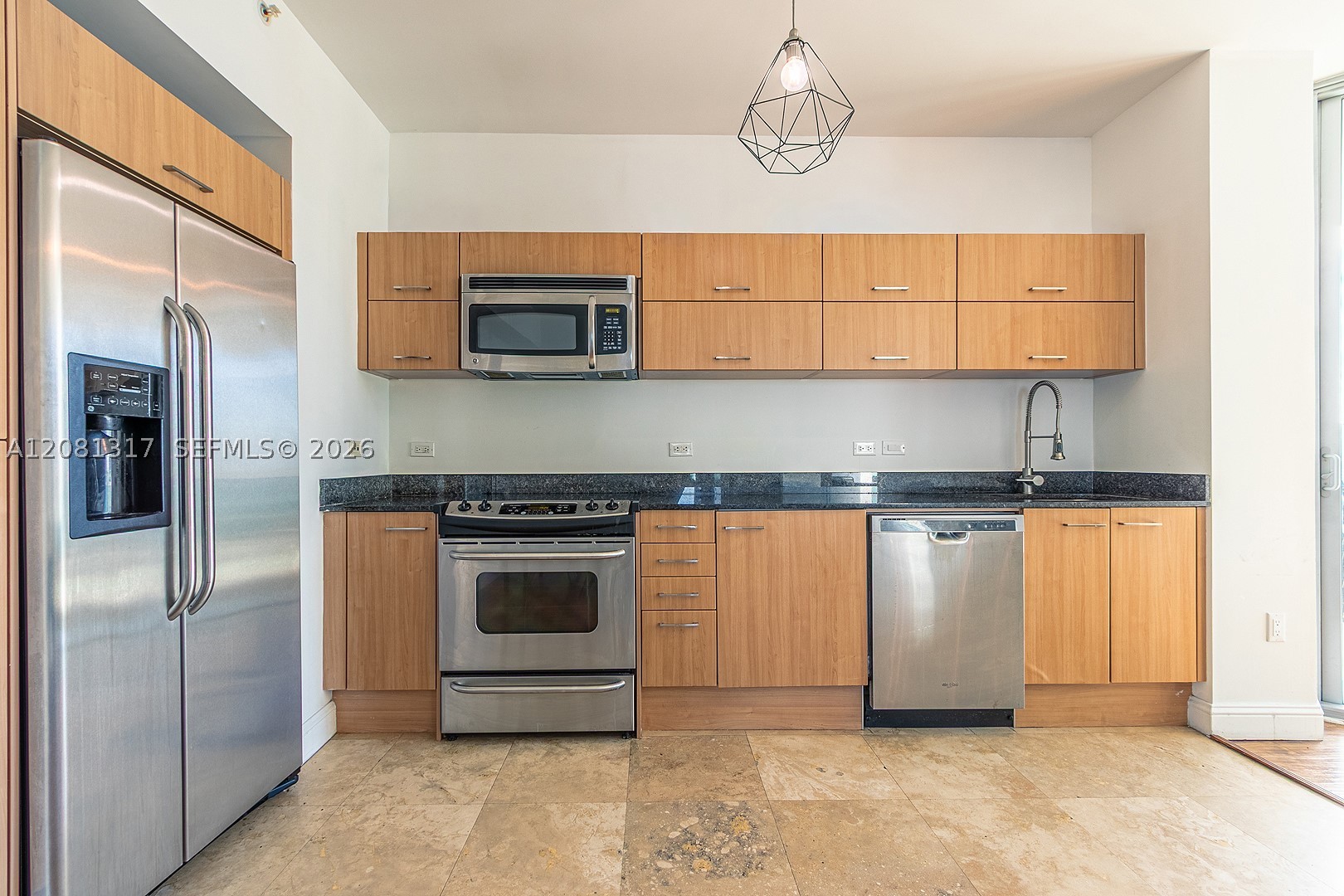 350 S Miami Ave #3914, Miami FL 33130