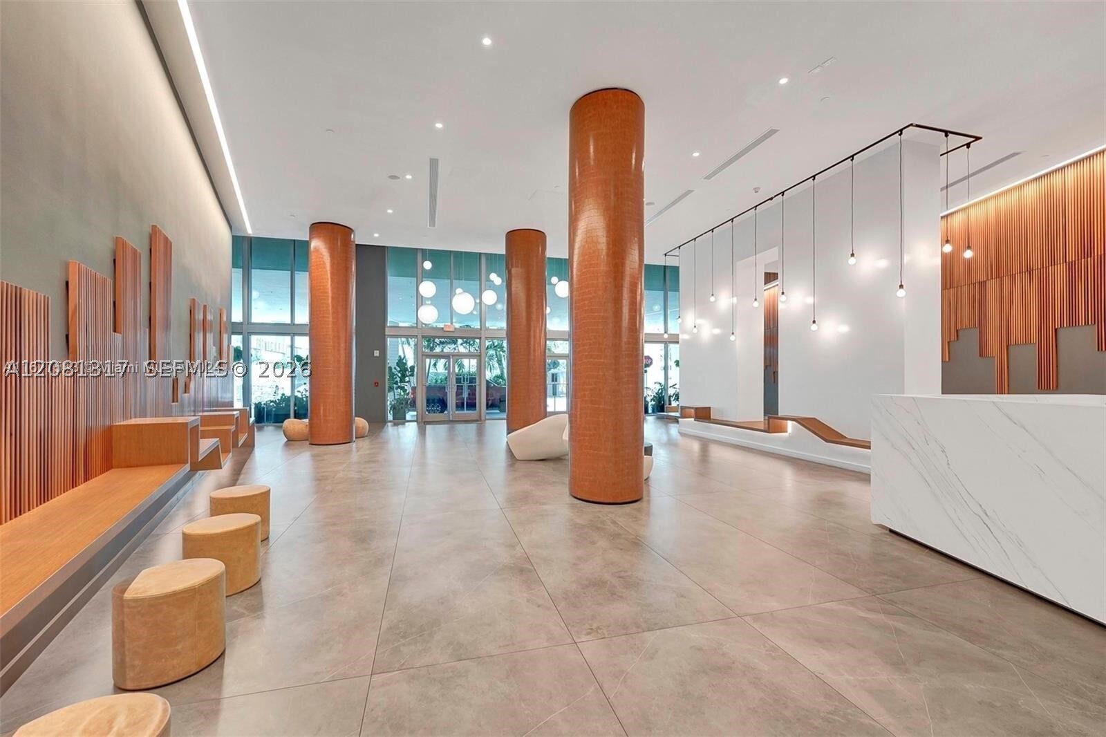350 S Miami Ave #3914, Miami FL 33130