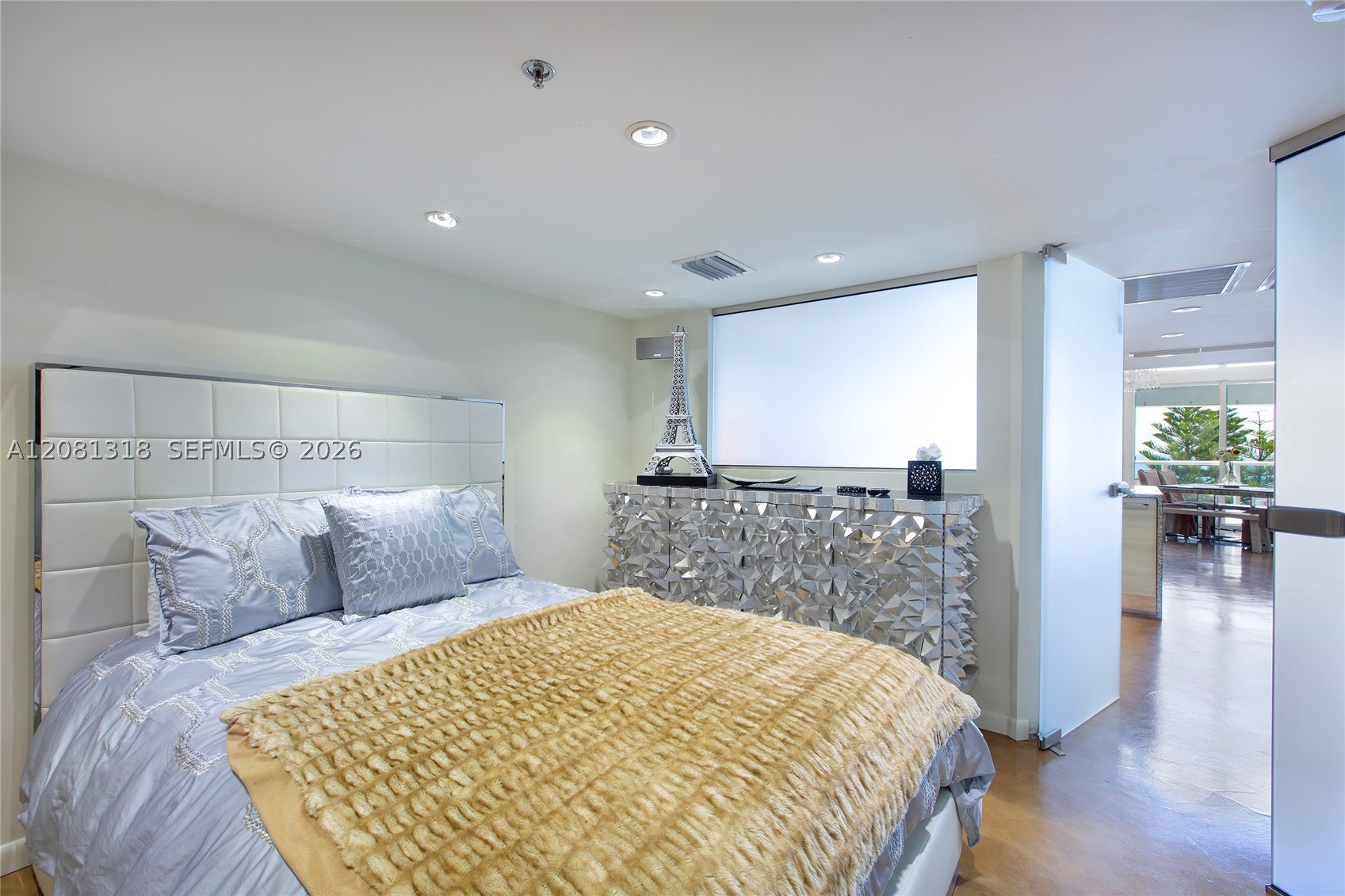 5445 Collins Ave #P2, Miami Beach FL 33140