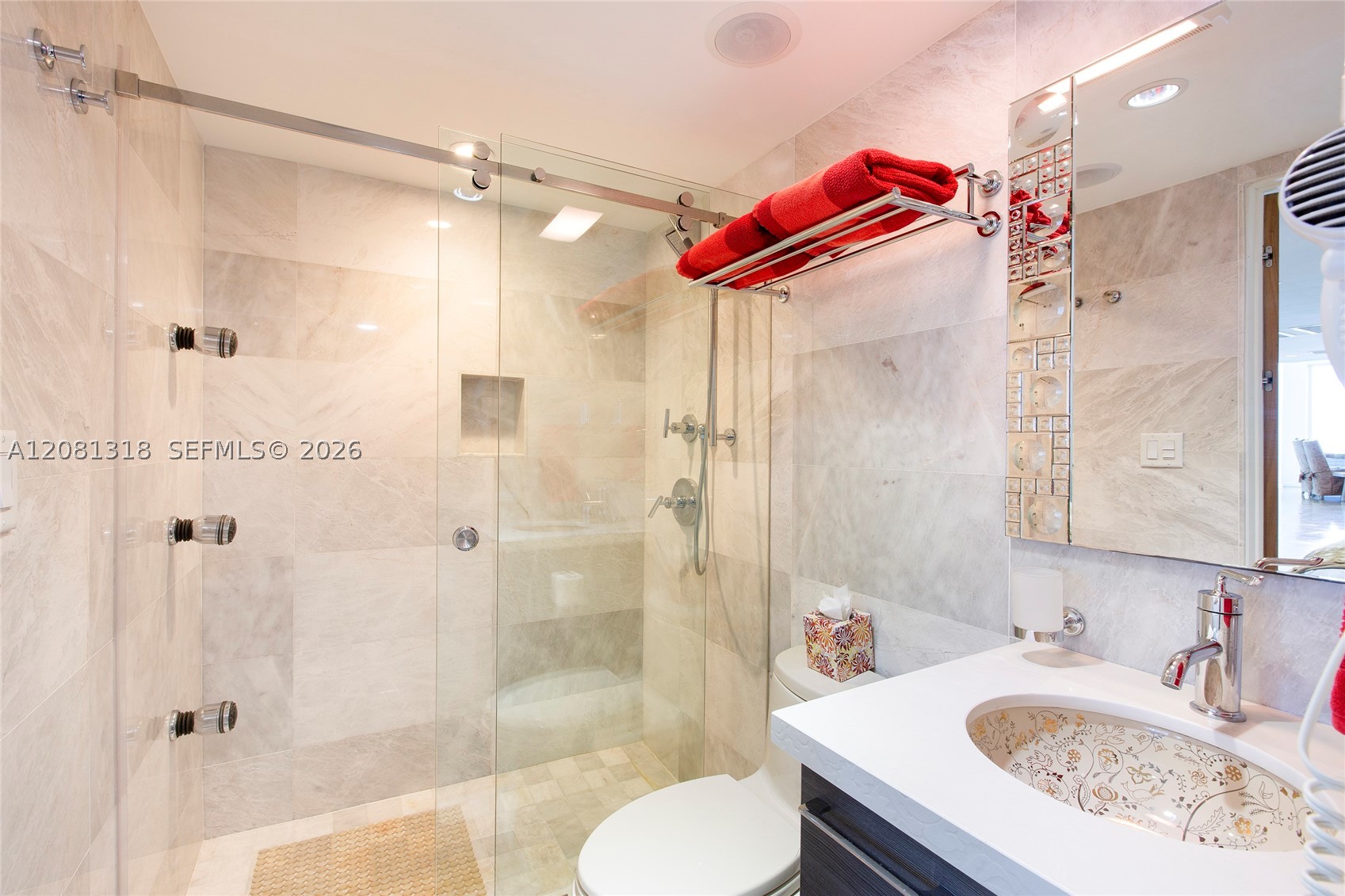 5445 Collins Ave #P2, Miami Beach FL 33140