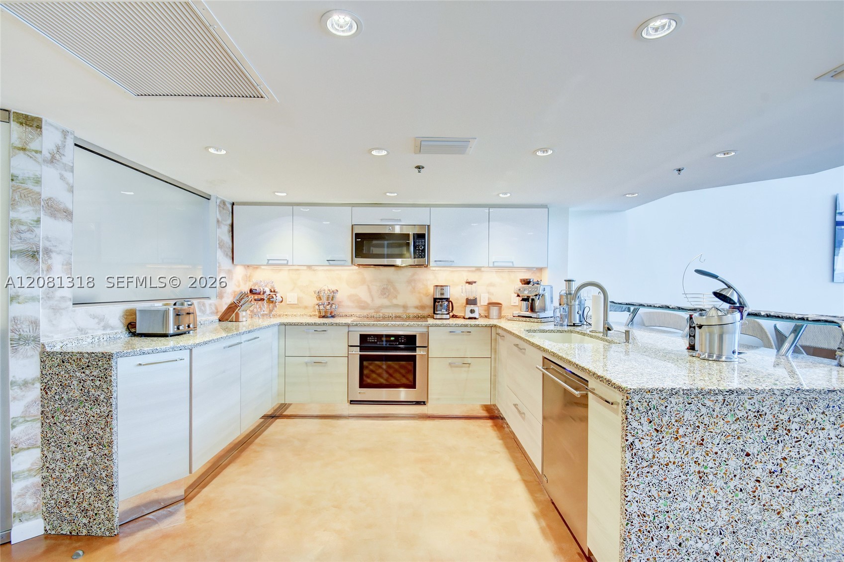 5445 Collins Ave #P2, Miami Beach FL 33140