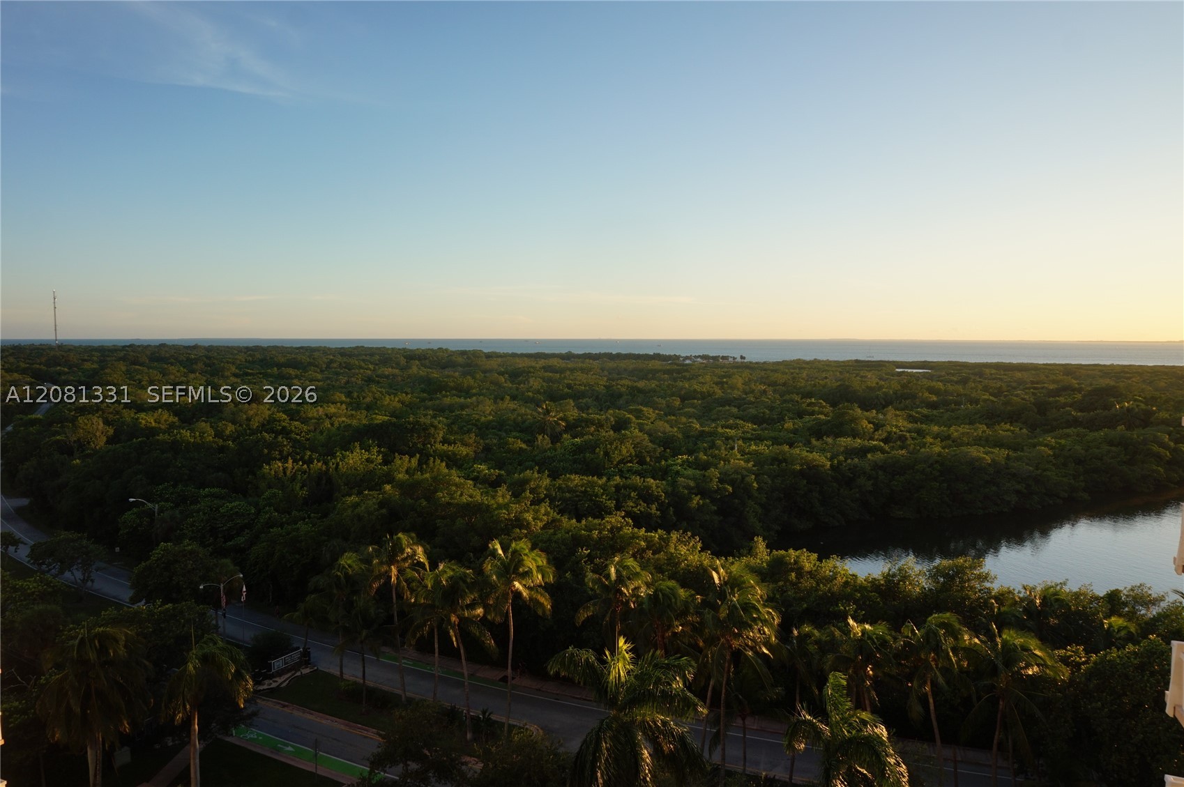 1121 Crandon Blvd #E1006, Key Biscayne FL 33149