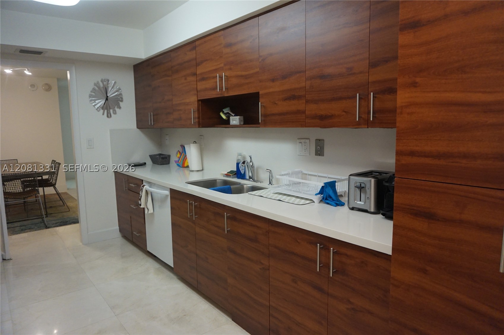 1121 Crandon Blvd #E1006, Key Biscayne FL 33149