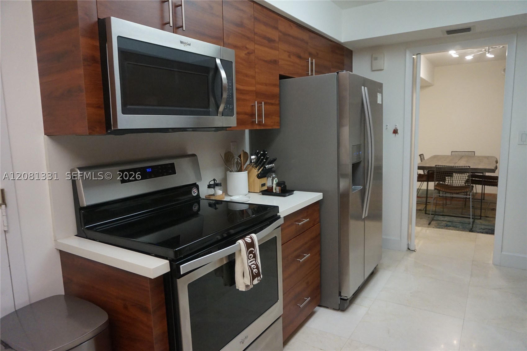 1121 Crandon Blvd #E1006, Key Biscayne FL 33149