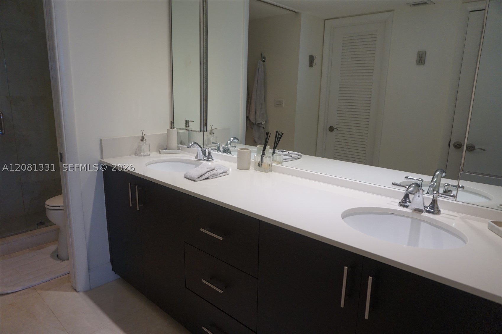 1121 Crandon Blvd #E1006, Key Biscayne FL 33149