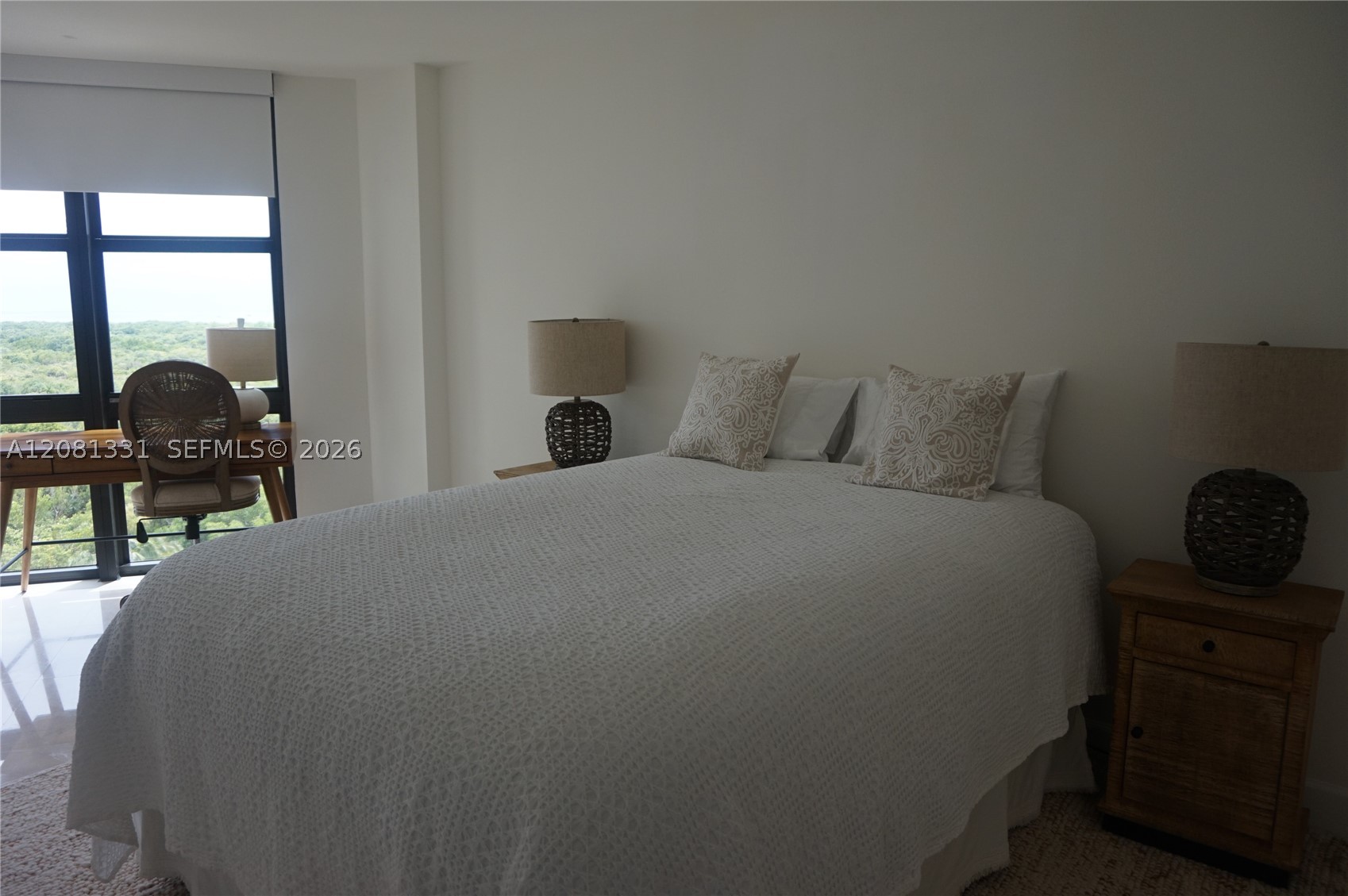 1121 Crandon Blvd #E1006, Key Biscayne FL 33149