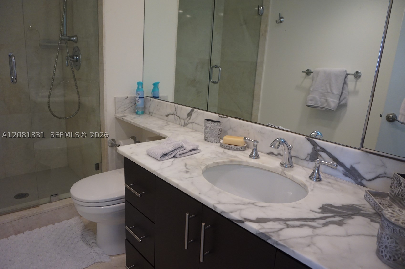 1121 Crandon Blvd #E1006, Key Biscayne FL 33149