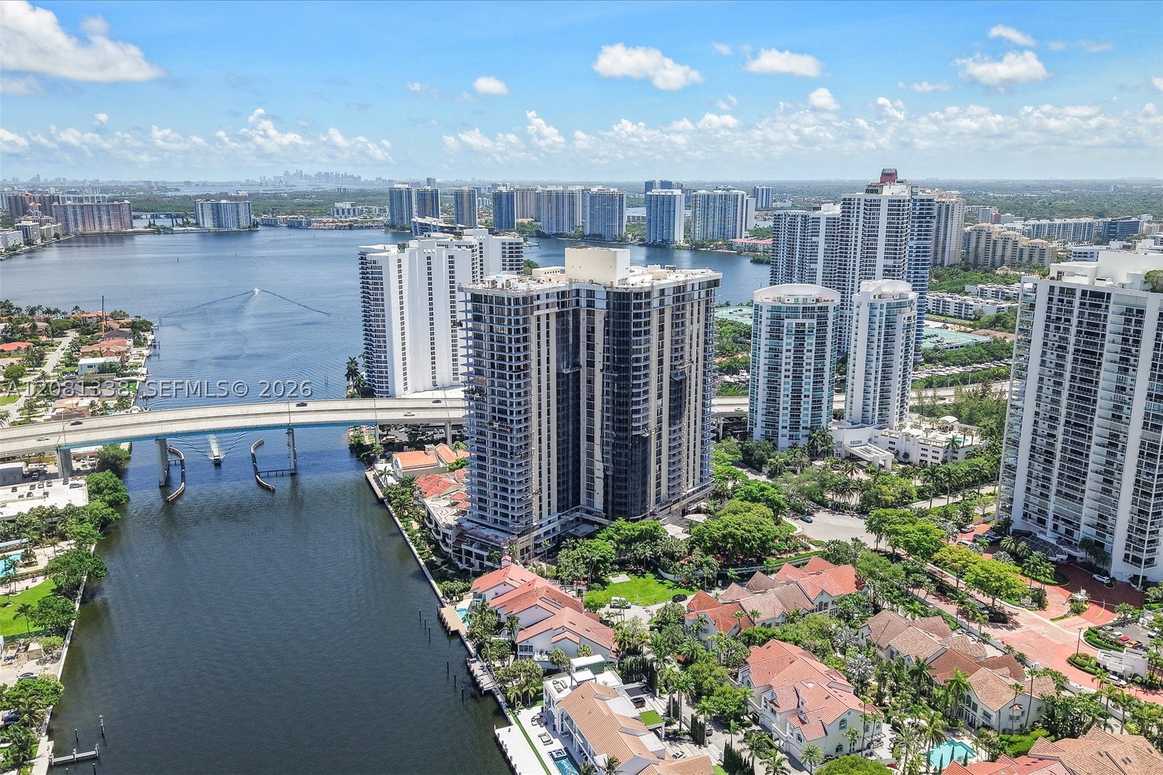19355 Turnberry Way #19F, Aventura FL 33180