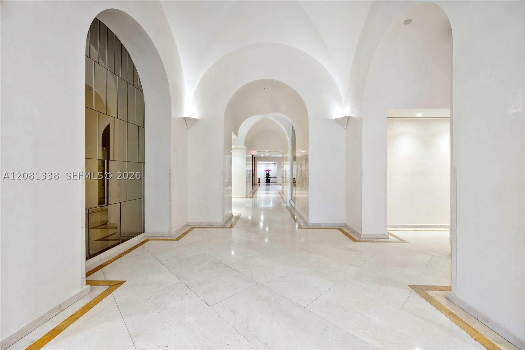 19355 Turnberry Way #19F, Aventura FL 33180