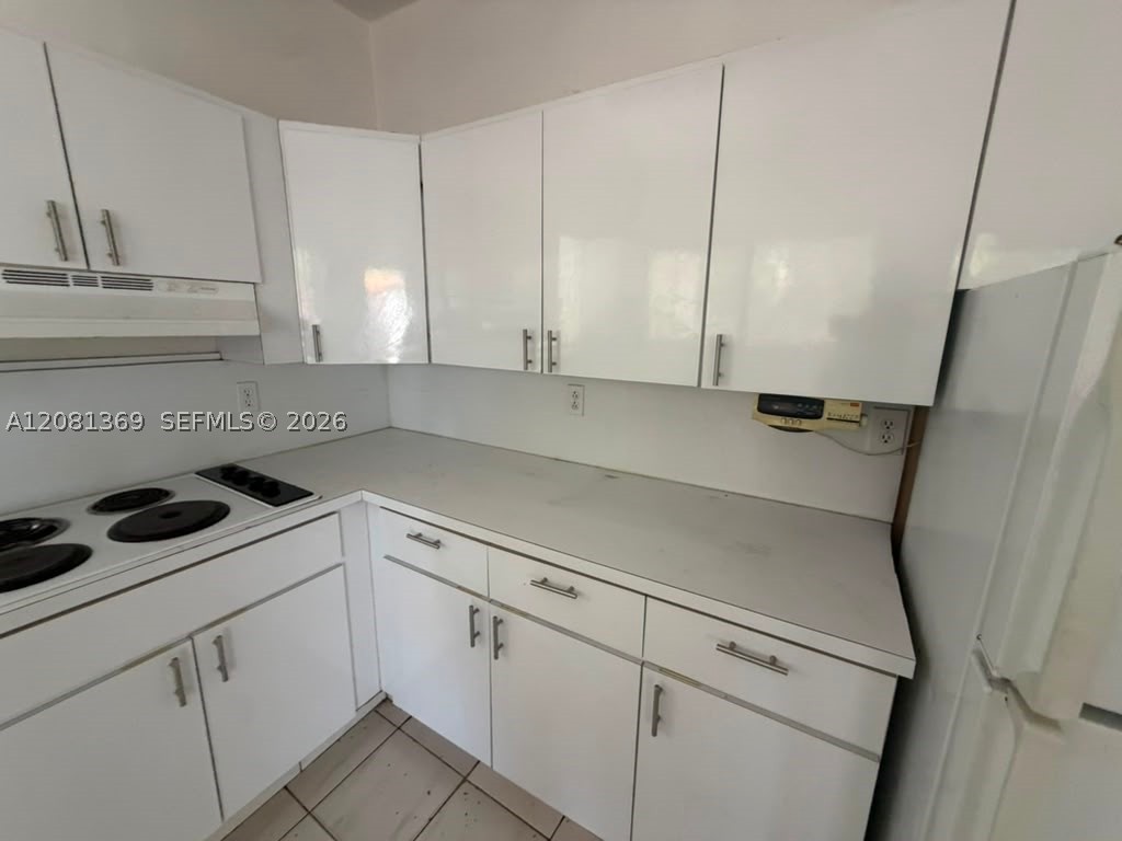 3500 NW 16th Ter, Miami FL 33125