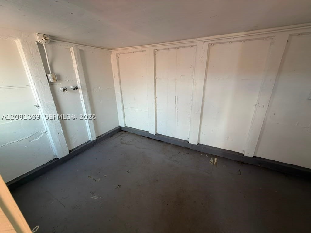 3500 NW 16th Ter, Miami FL 33125