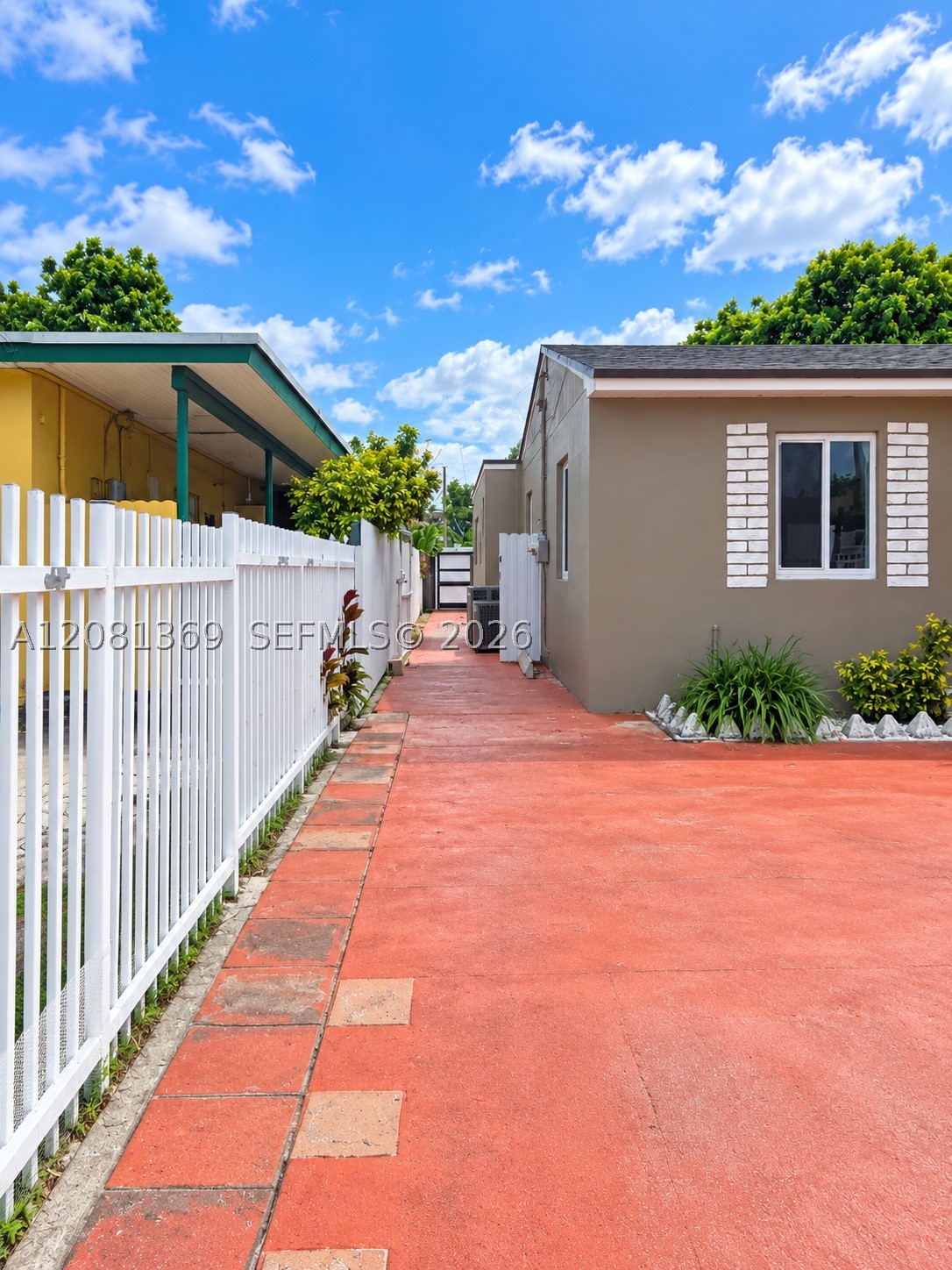 3500 NW 16th Ter, Miami FL 33125