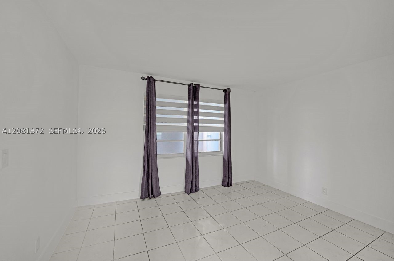 170 SE 5th Ave #405, Dania Beach FL 33004