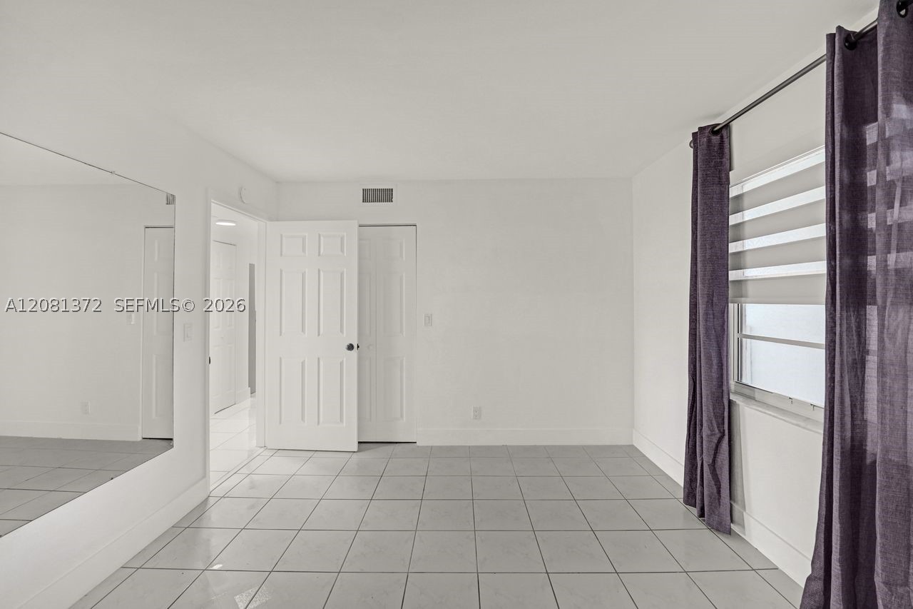 170 SE 5th Ave #405, Dania Beach FL 33004