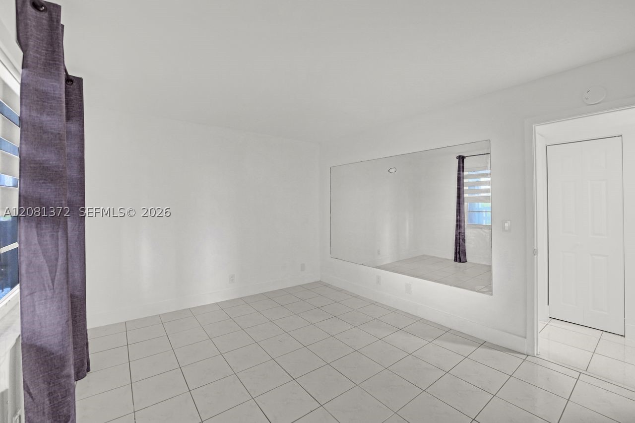 170 SE 5th Ave #405, Dania Beach FL 33004