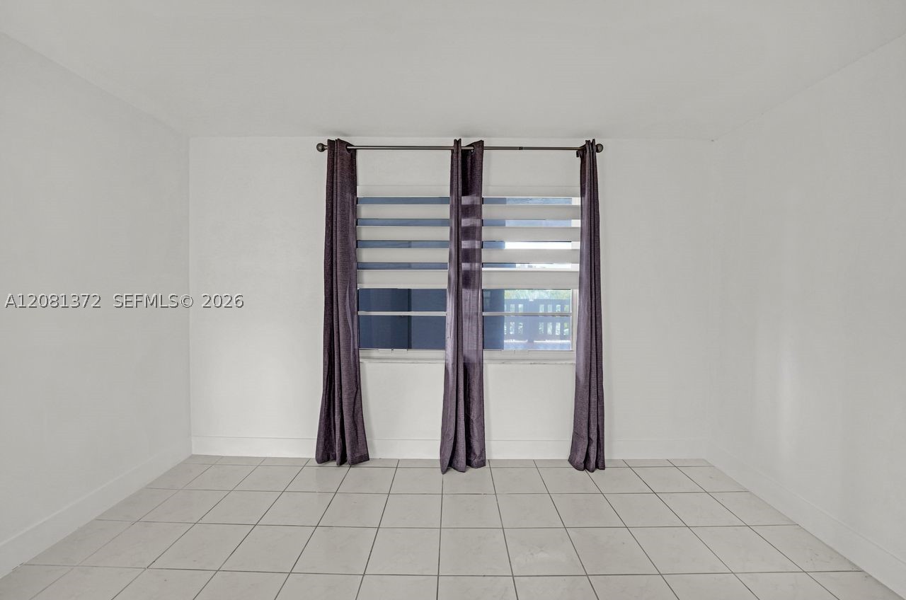 170 SE 5th Ave #405, Dania Beach FL 33004