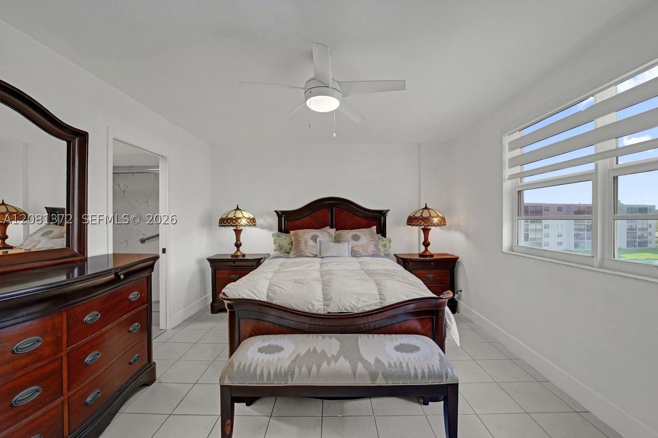 170 SE 5th Ave #405, Dania Beach FL 33004
