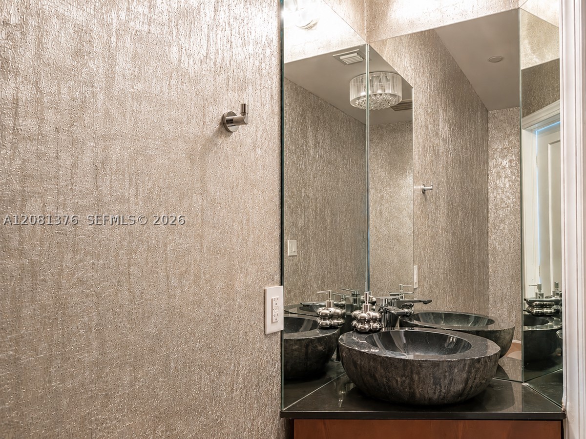 2020 N Bayshore Dr #3405-3406, Miami FL 33137