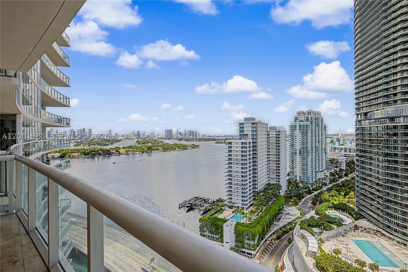 450 Alton Rd #2406, Miami Beach FL 33139