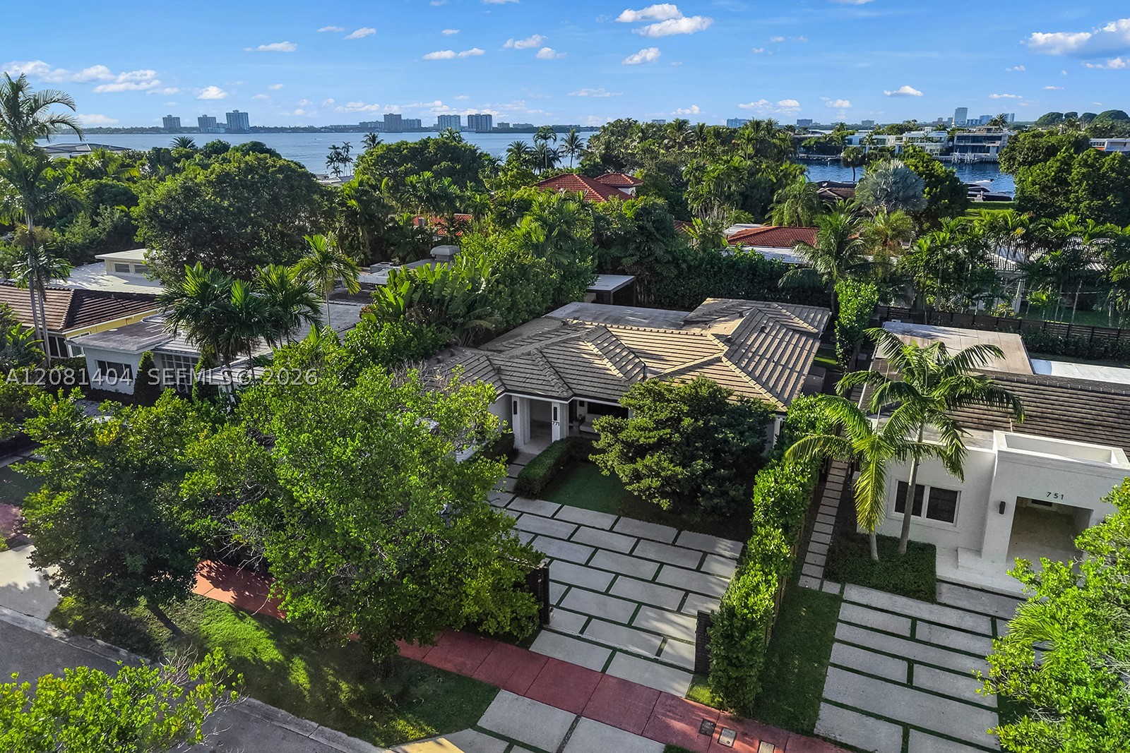 771 Fairway Dr, Miami Beach FL 33141