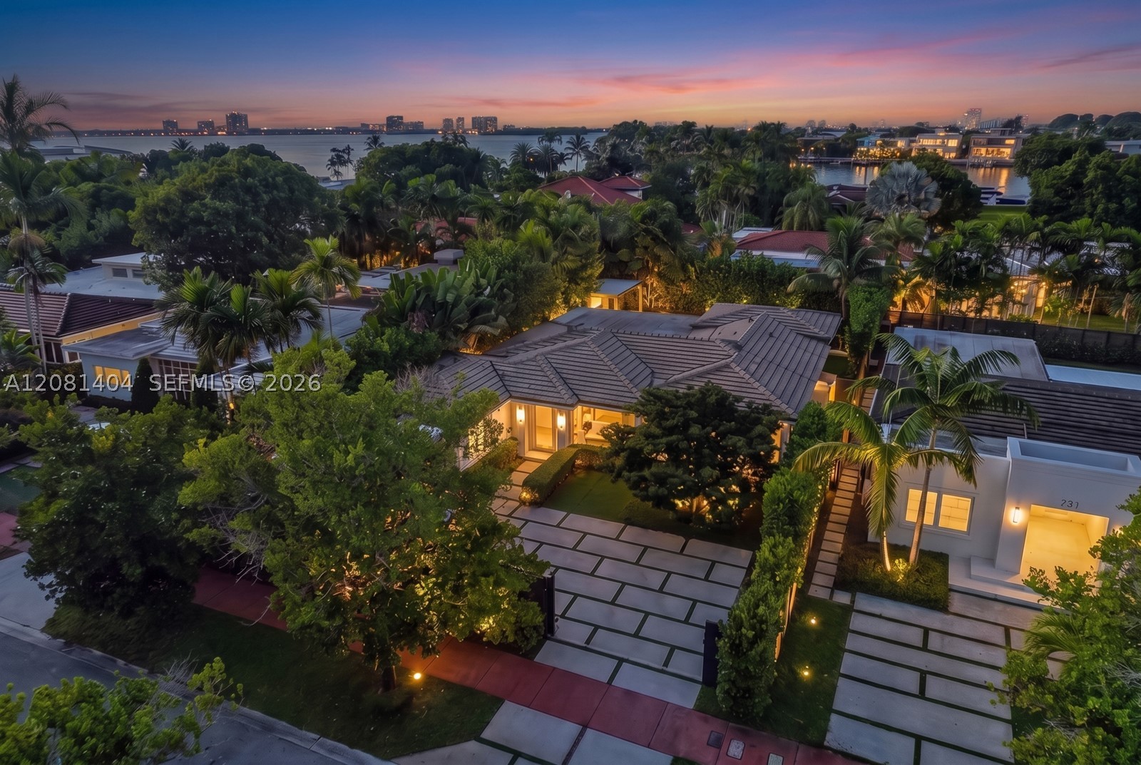 771 Fairway Dr, Miami Beach FL 33141