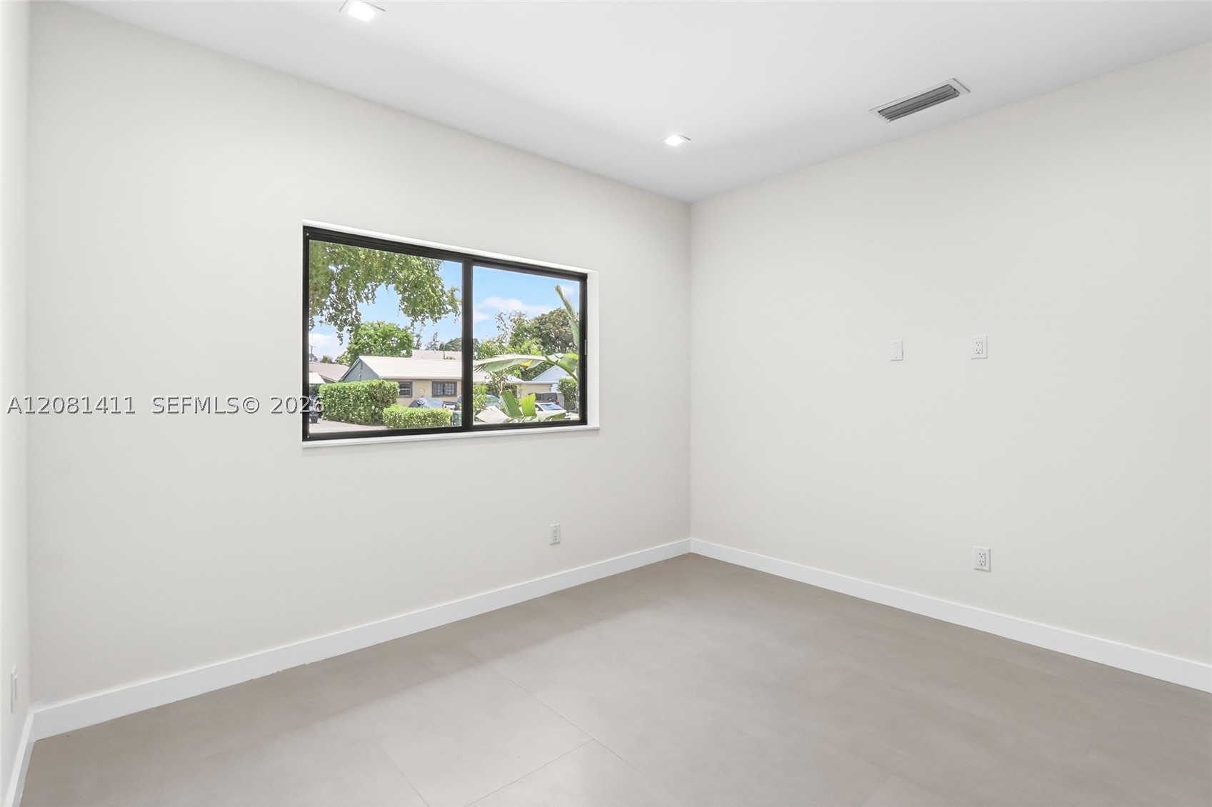 6853 S Waterway Dr, Miami FL 33155
