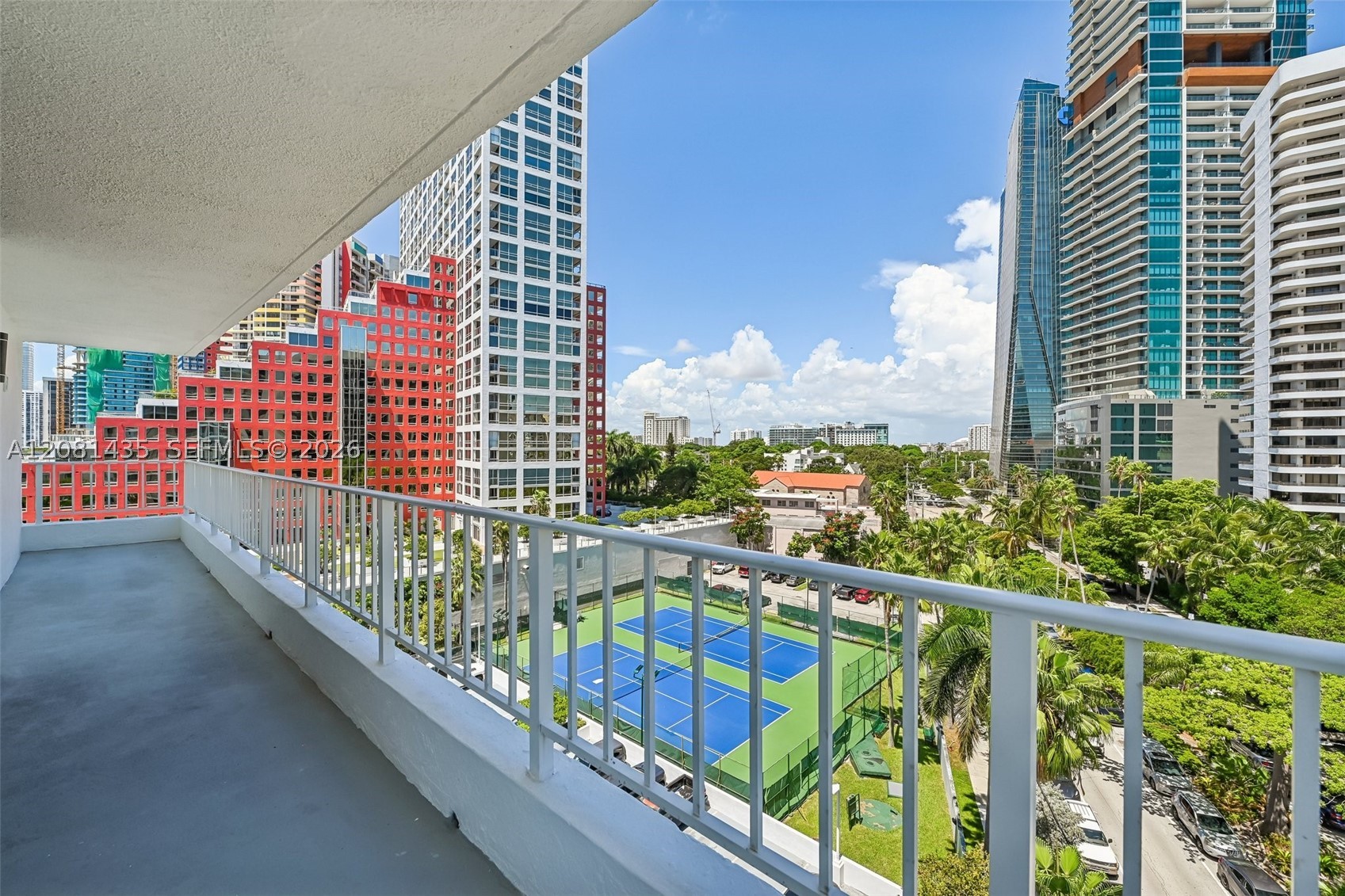200 SE 15th Rd #9I, Miami FL 33129
