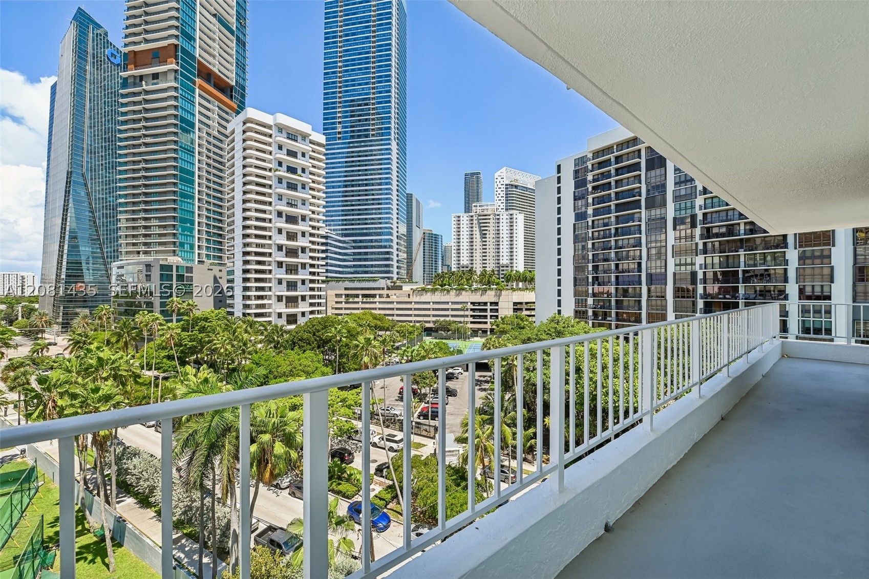 200 SE 15th Rd #9I, Miami FL 33129