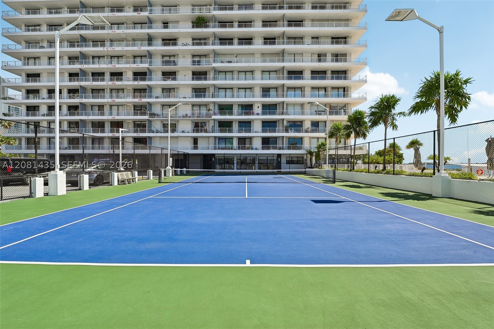 200 SE 15th Rd #9I, Miami FL 33129