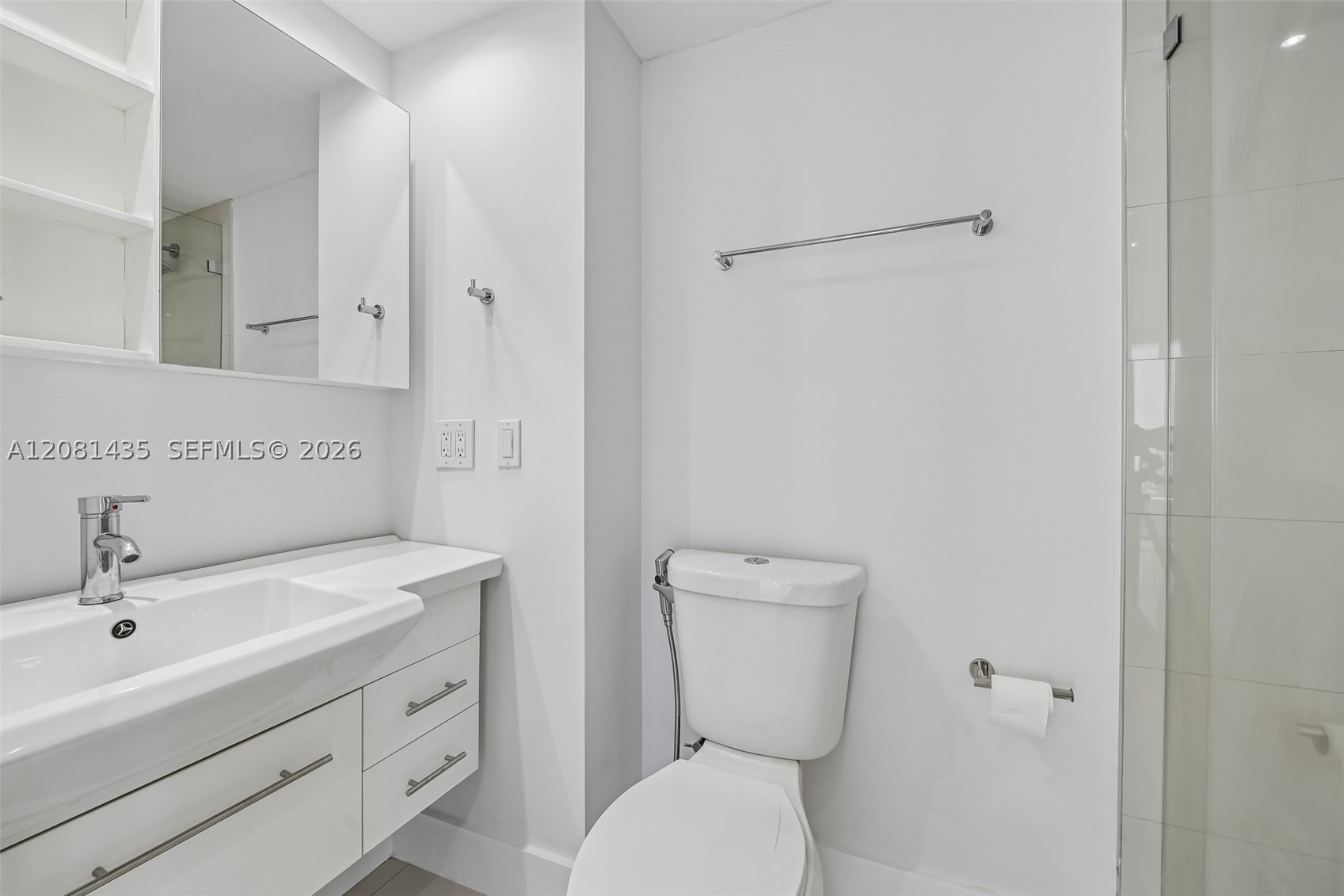200 SE 15th Rd #9I, Miami FL 33129
