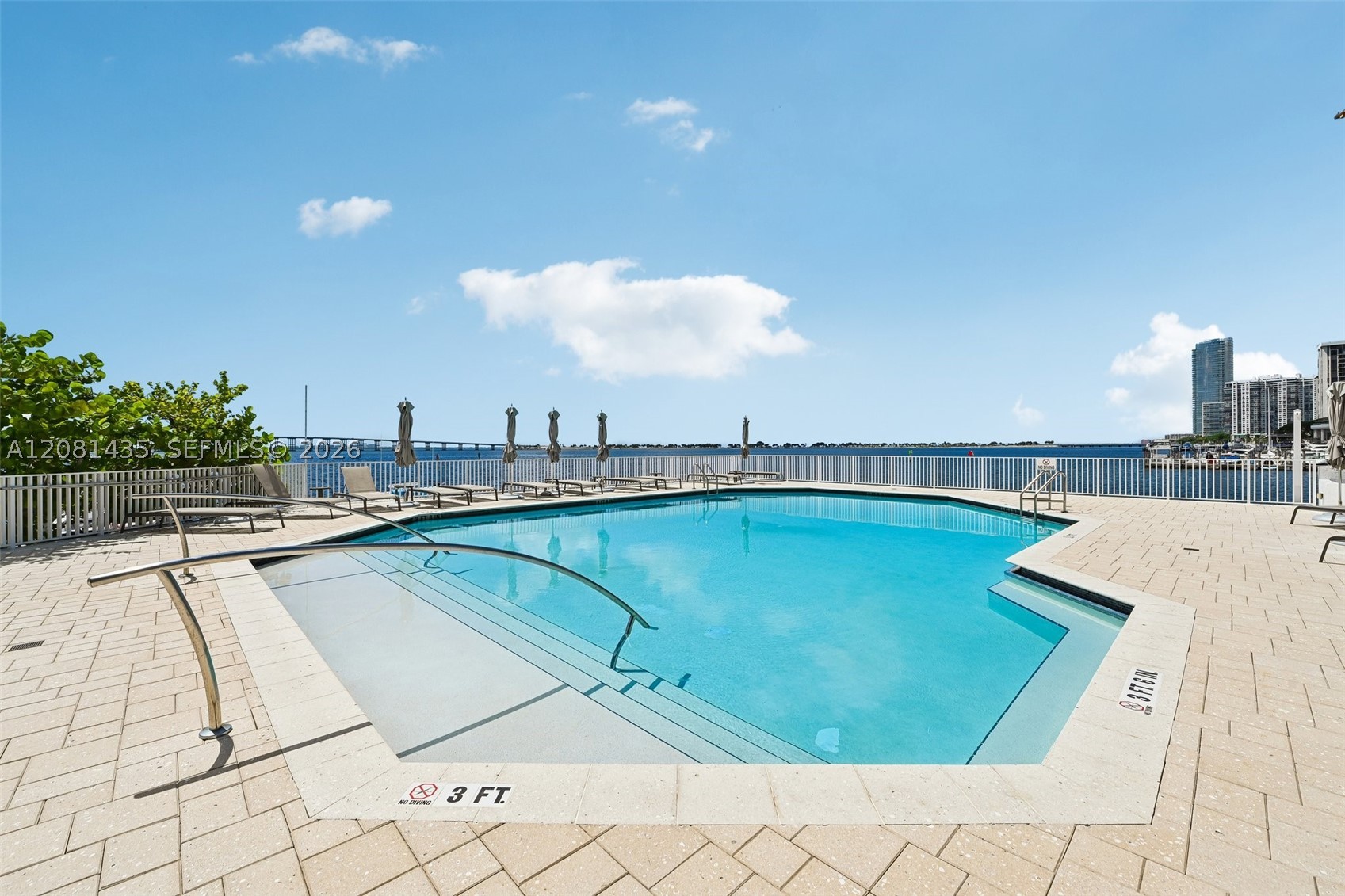 200 SE 15th Rd #9I, Miami FL 33129