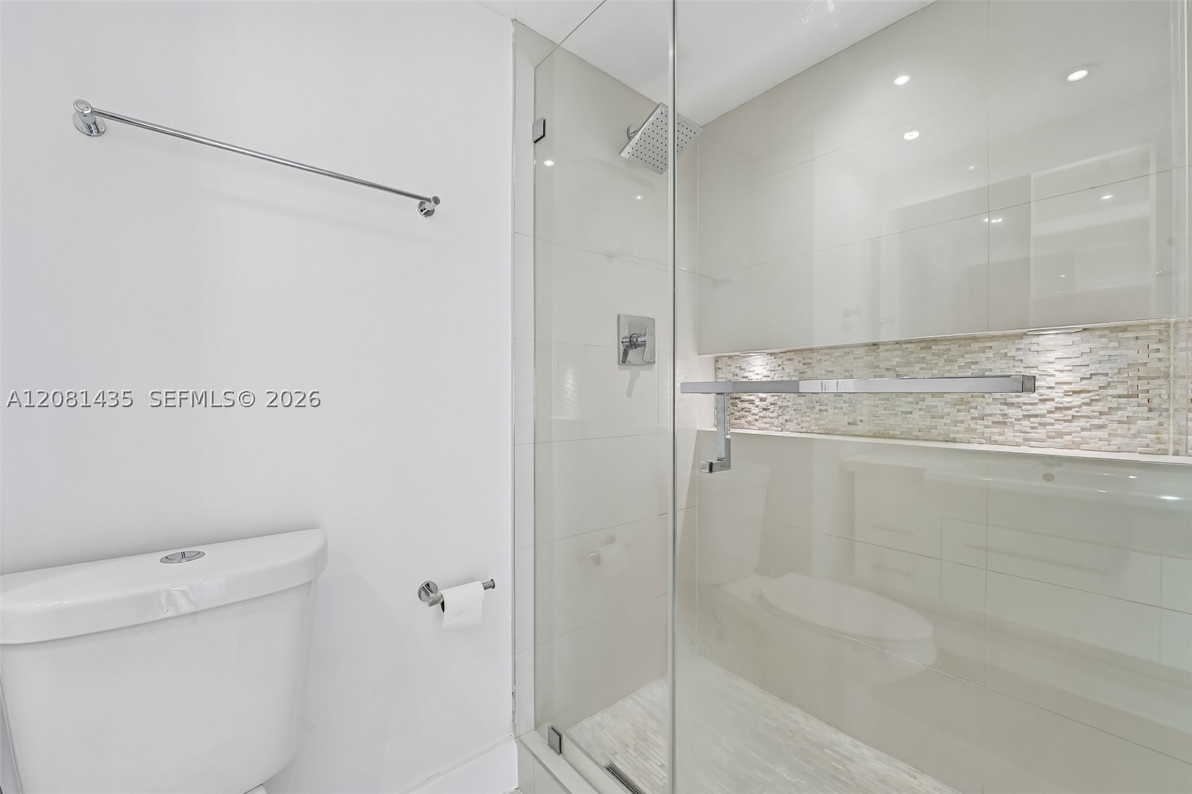 200 SE 15th Rd #9I, Miami FL 33129