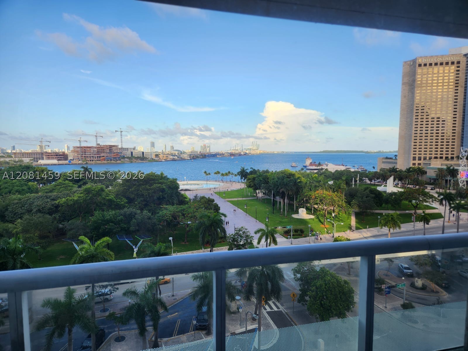 50 Biscayne Blvd #903, Miami FL 33132