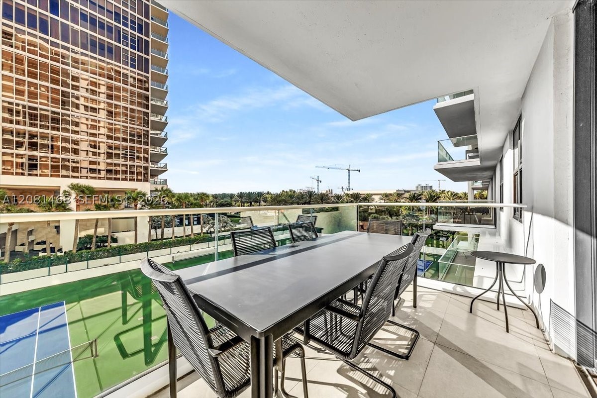 9801 Collins Ave #5U, Bal Harbour FL 33154