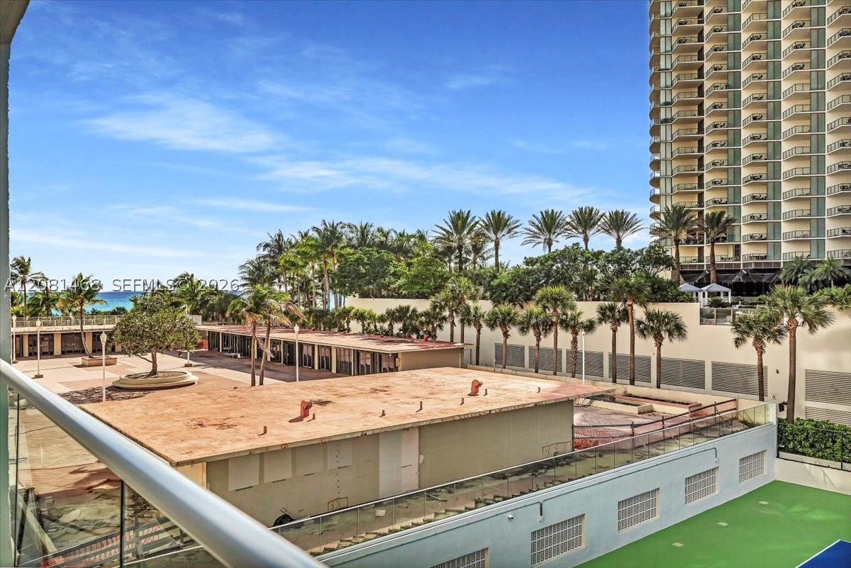 9801 Collins Ave #5U, Bal Harbour FL 33154