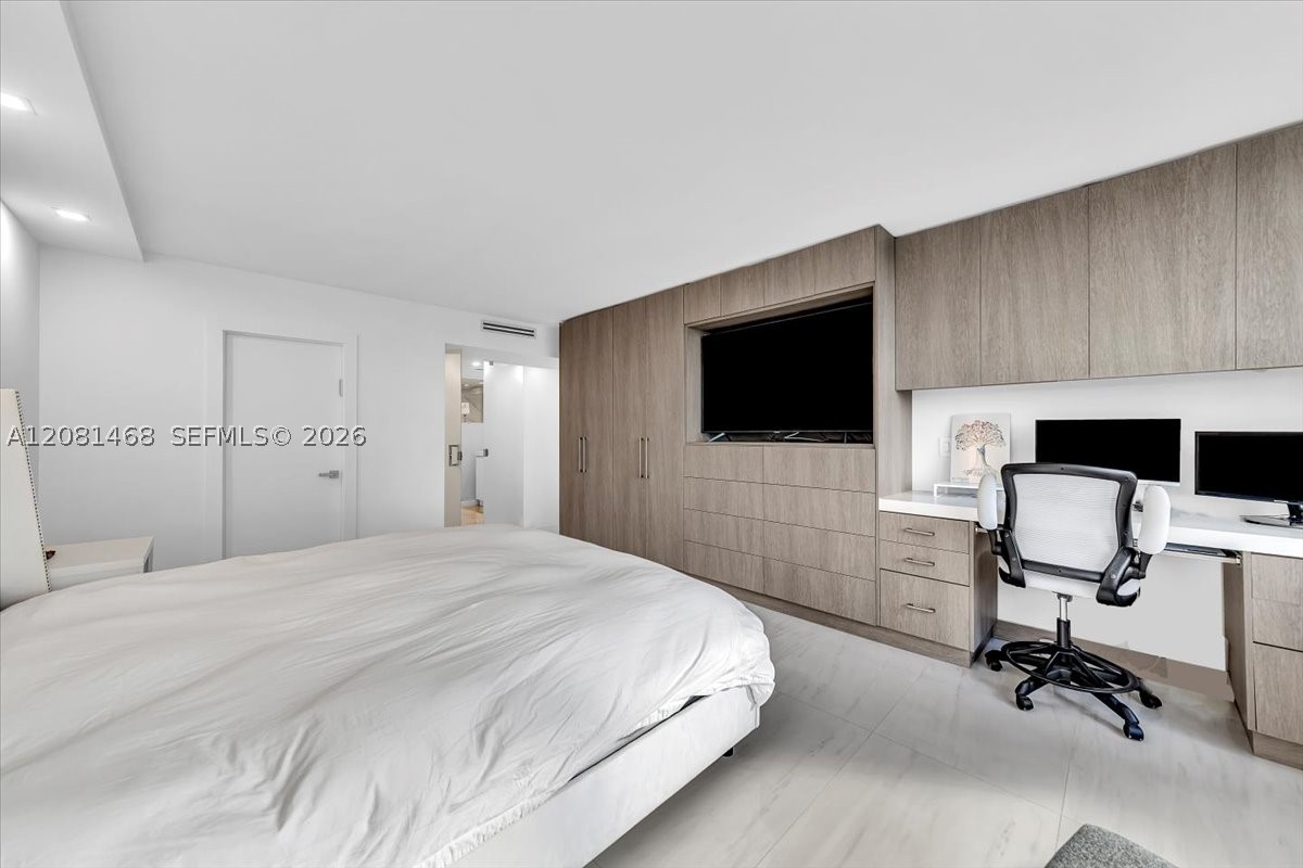 9801 Collins Ave #5U, Bal Harbour FL 33154