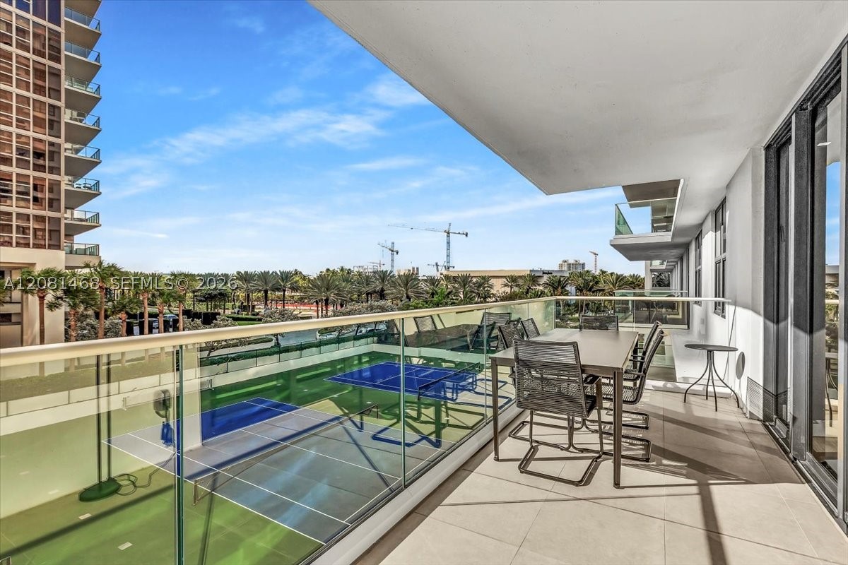 9801 Collins Ave #5U, Bal Harbour FL 33154
