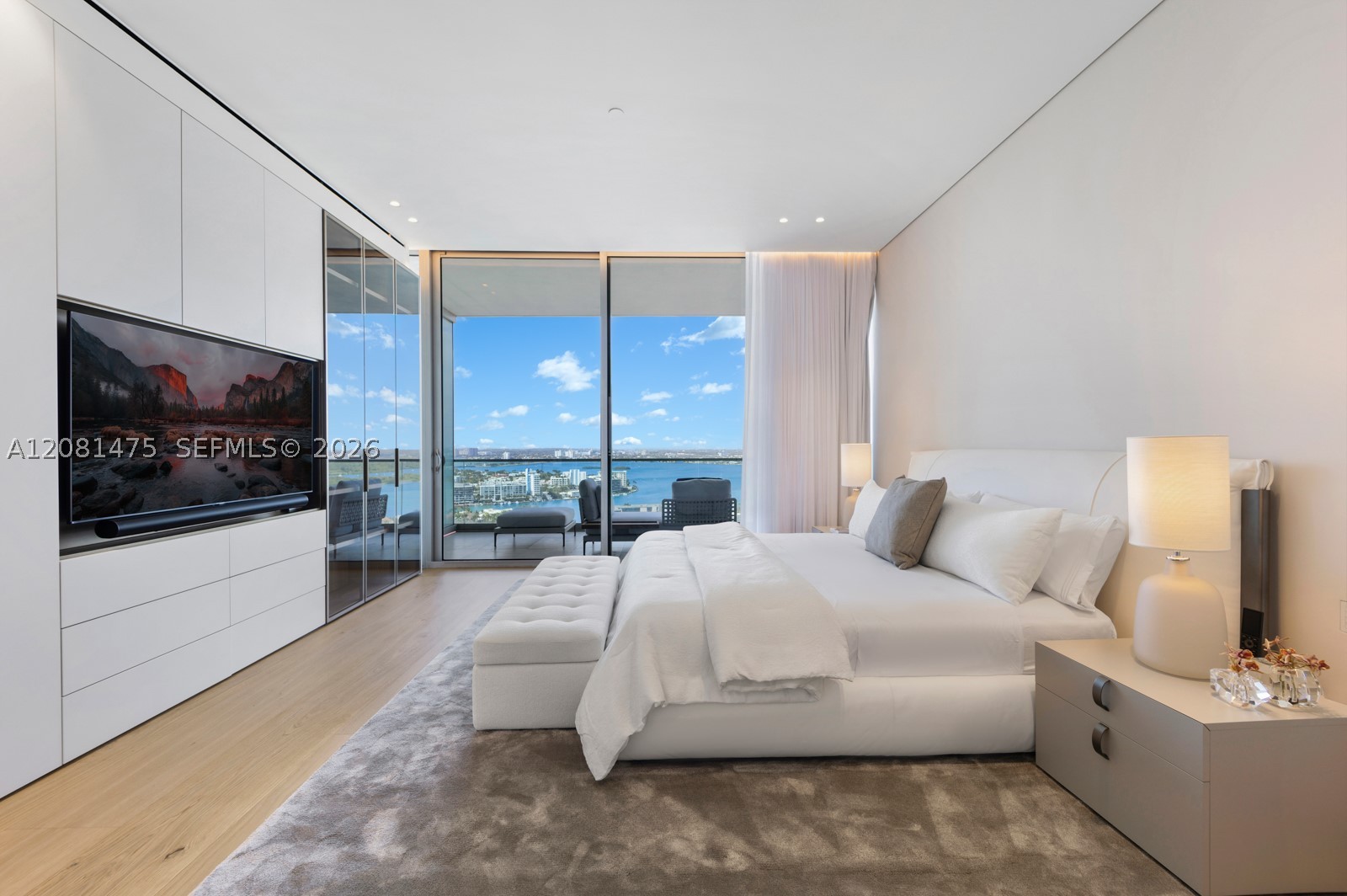 10203 Collins Ave #LPH 2701, Bal Harbour FL 33154