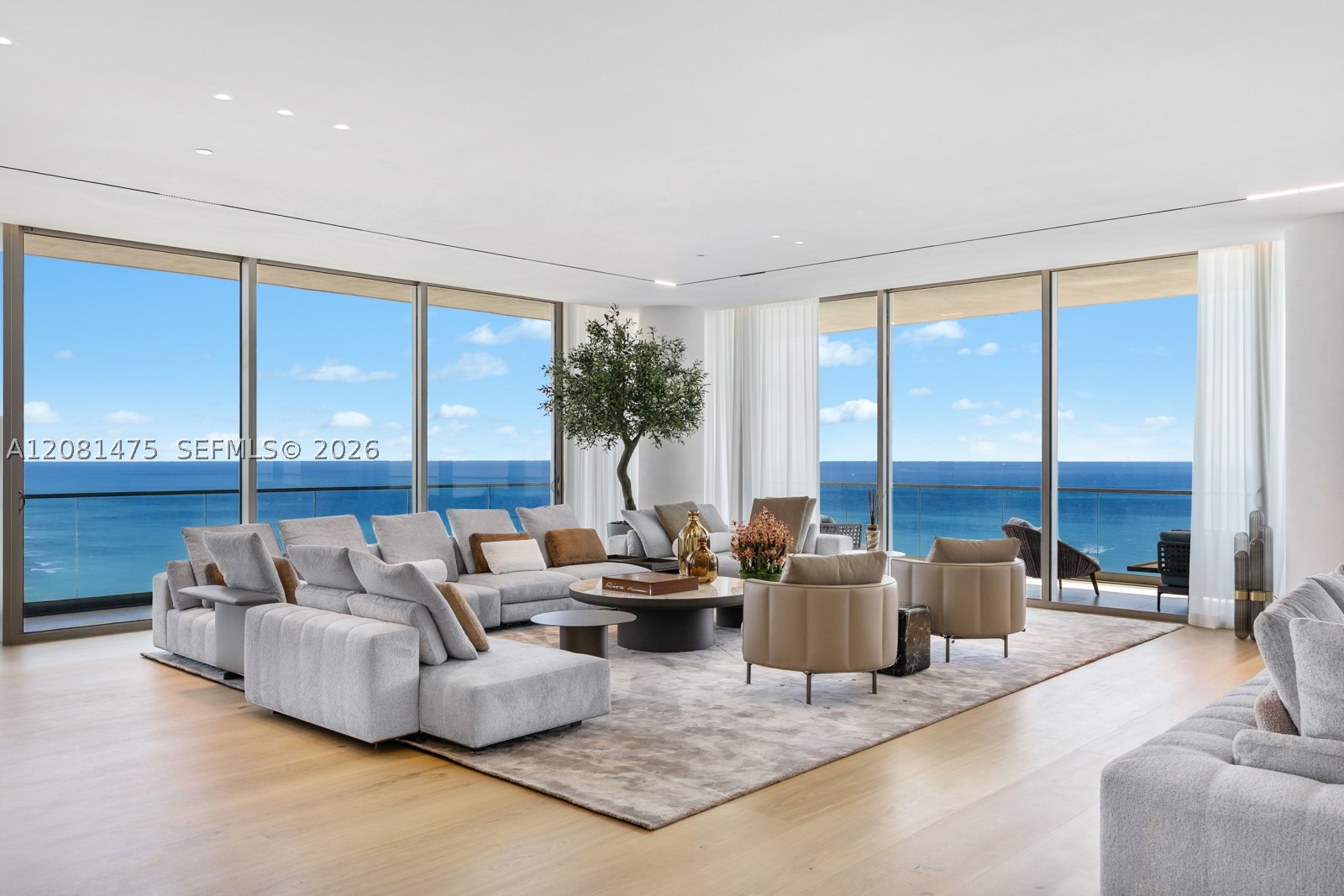 10203 Collins Ave #LPH 2701, Bal Harbour FL 33154