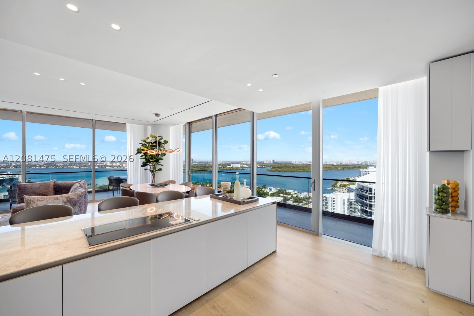 10203 Collins Ave #LPH 2701, Bal Harbour FL 33154